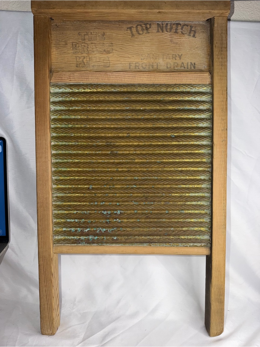 Vintage National Washboard Co. No. 801 "The Brass King" Wood & Brass Washboard - Picture 3 of 7